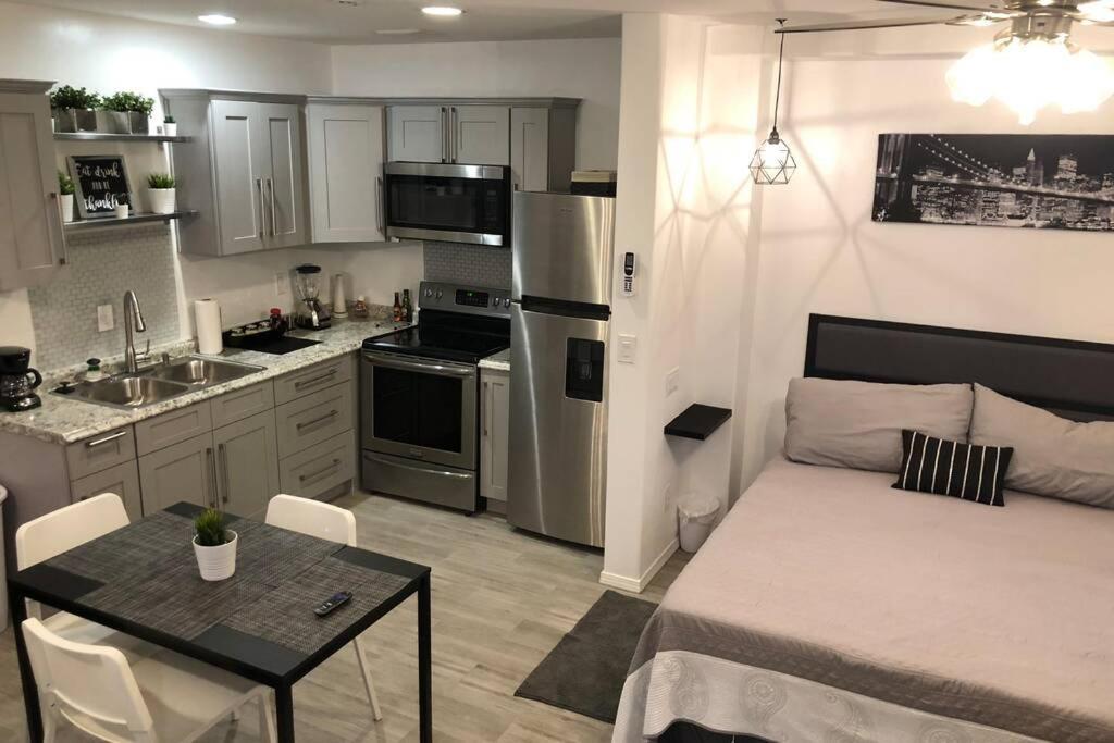 New 2 Bedroom Luxury Apartment -Great Location -Modern Puerto Peñasco Esterno foto
