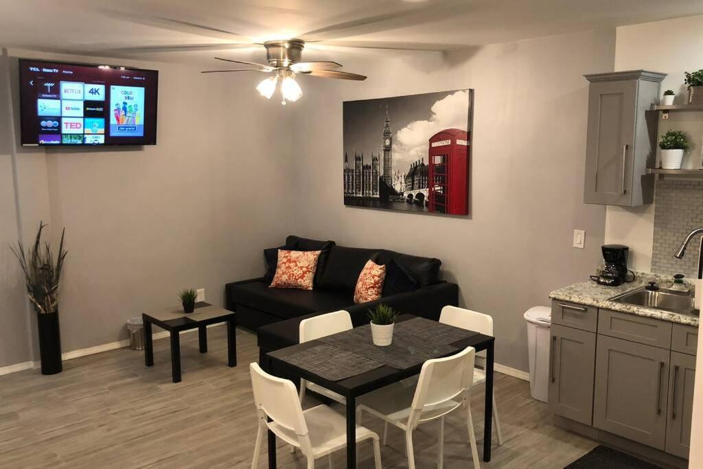 New 2 Bedroom Luxury Apartment -Great Location -Modern Puerto Peñasco Esterno foto